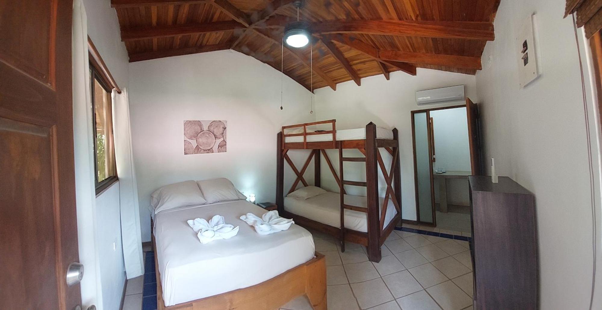 Indra Inn Playa Grande Εξωτερικό φωτογραφία